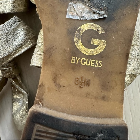 Guess Women's Metallic Gladiator Sandals - Picture 6 of 9
